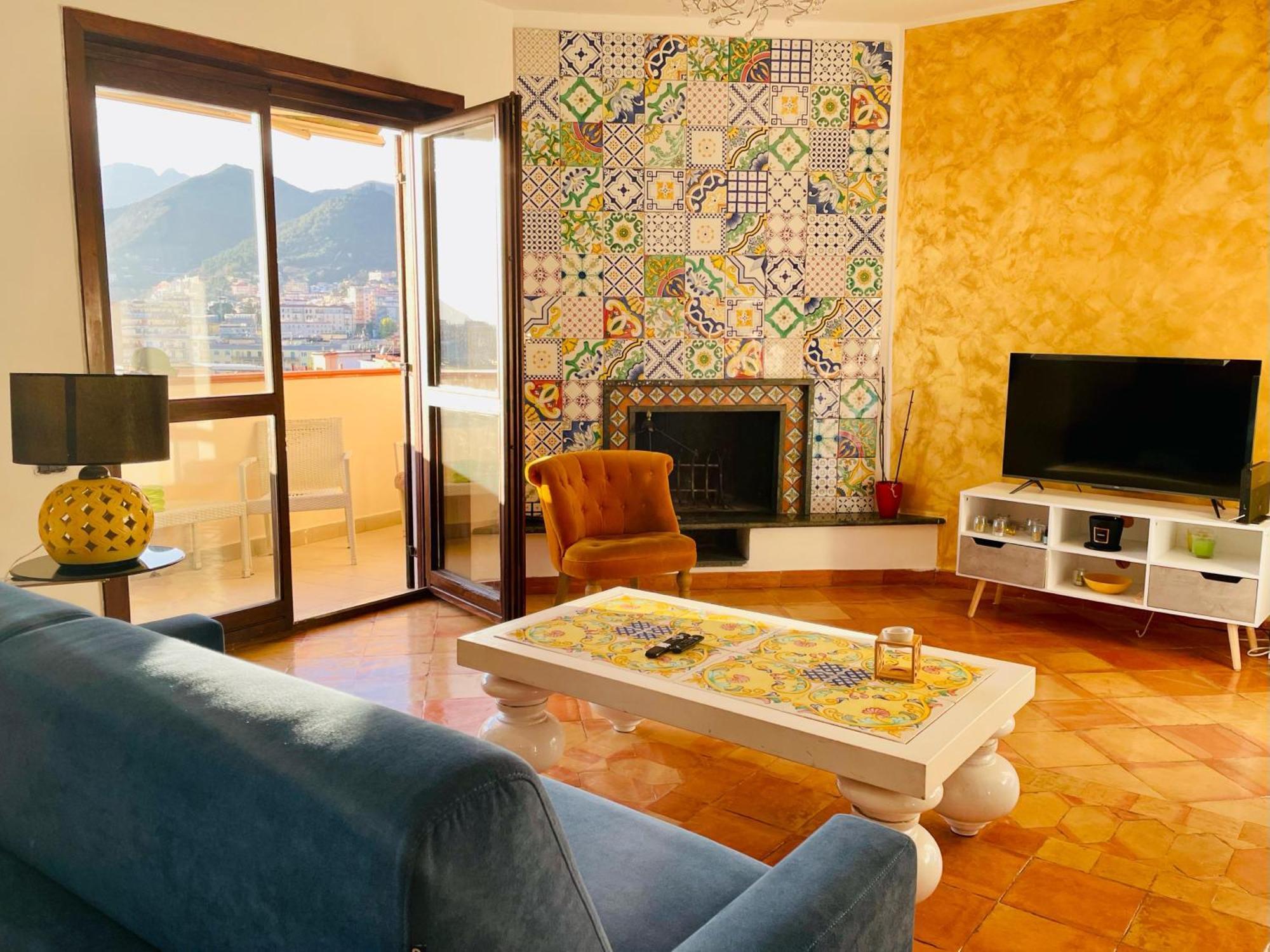 Donna Filomena Casa Vacanza Park Bougainville Salerno Exteriér fotografie